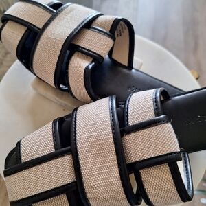 Stylish Black and Cream Sandals Size 7